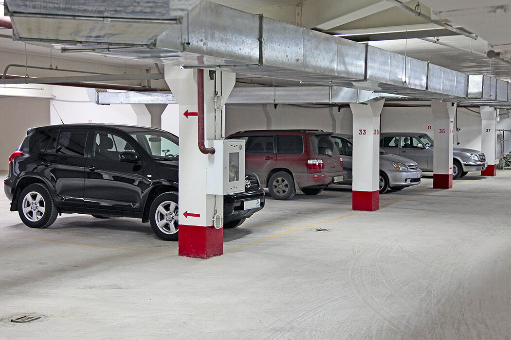 Головоломка многоэтажек: выгодно ли строить парковки в новостройках